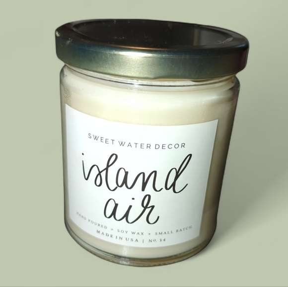 Island Air Soy Candle - Clear Jar - 9 oz - Picture 1 of 3